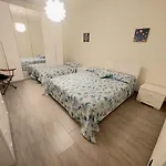 La Casa Dei Melograni