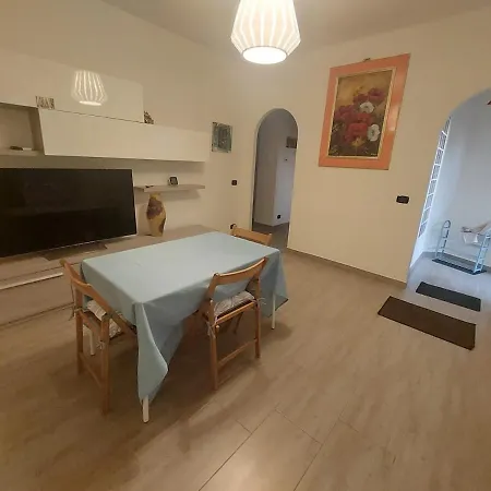 La Casa Dei Melograni